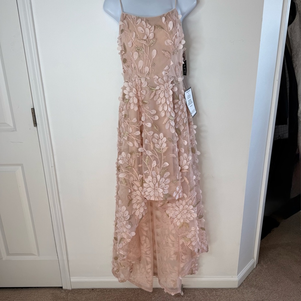 Xscape Blush Floral high low dress size 4